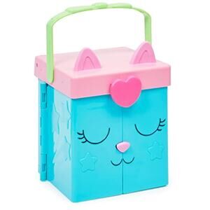 Gabbys Dollhouse Dress-up Closet Portable Playset  Toys and Photo Shoot NWT